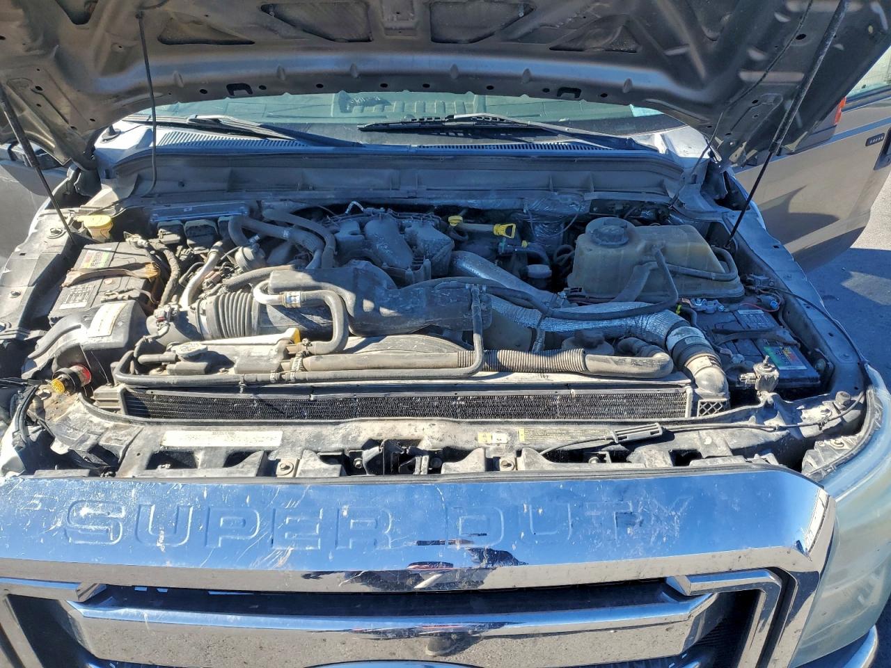 Ford F-350 Super Duty Image 9