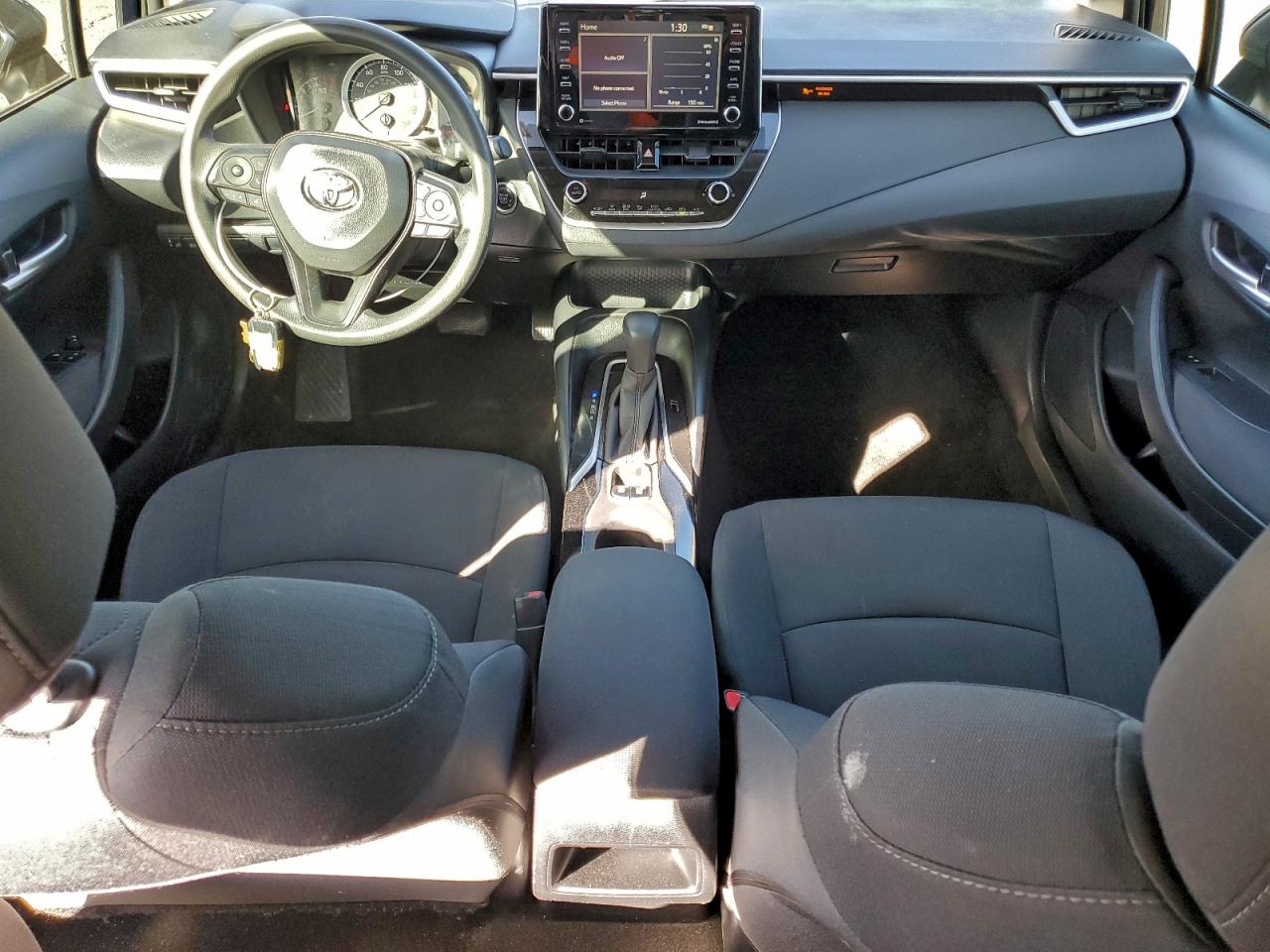 Toyota Corolla Le Image 2