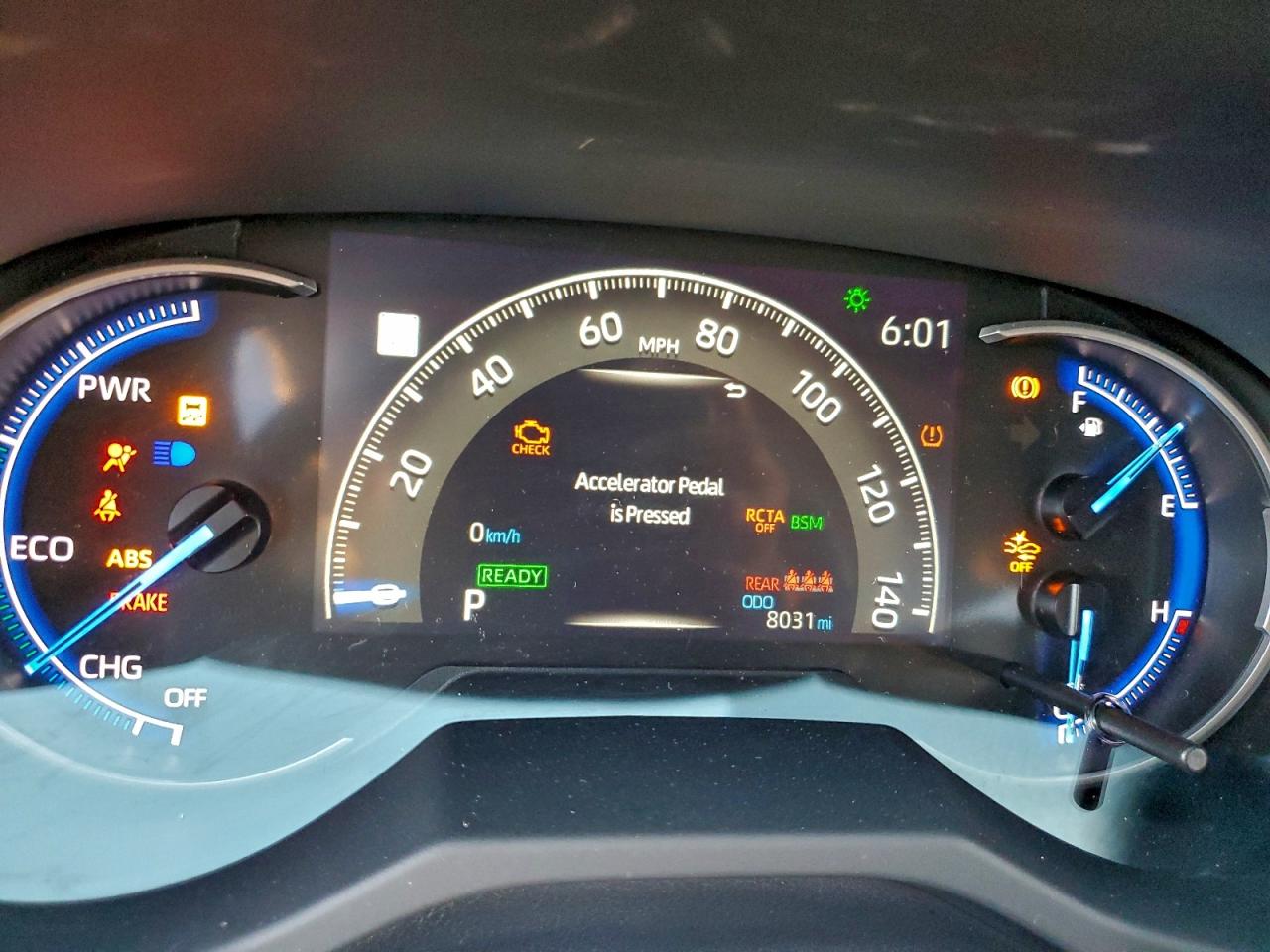 Toyota RAV4 Xle Image 6