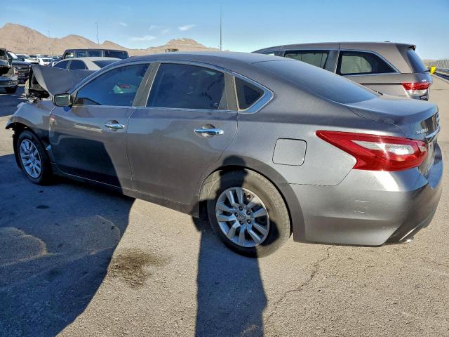 Nissan Altima 2.5 Image 5