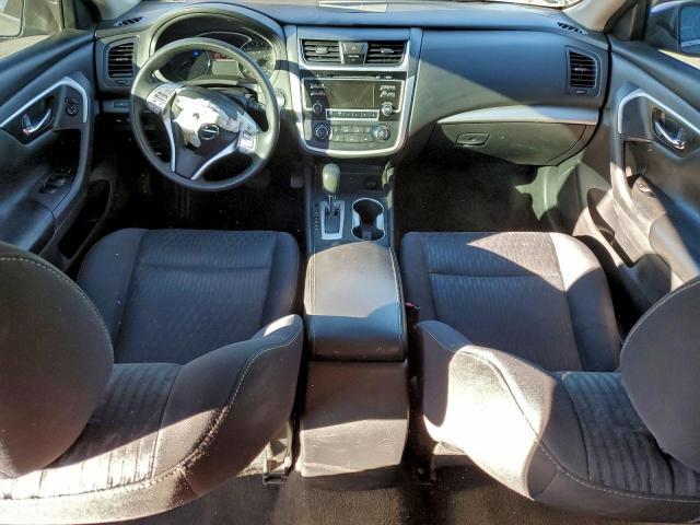 Nissan Altima 2.5 Image 12