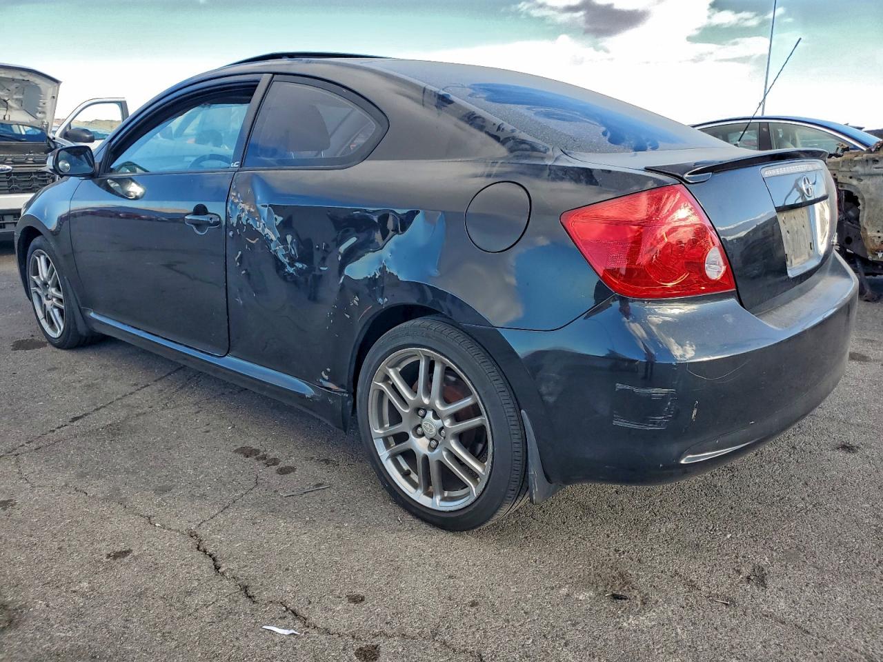 Toyota Scion Image 4