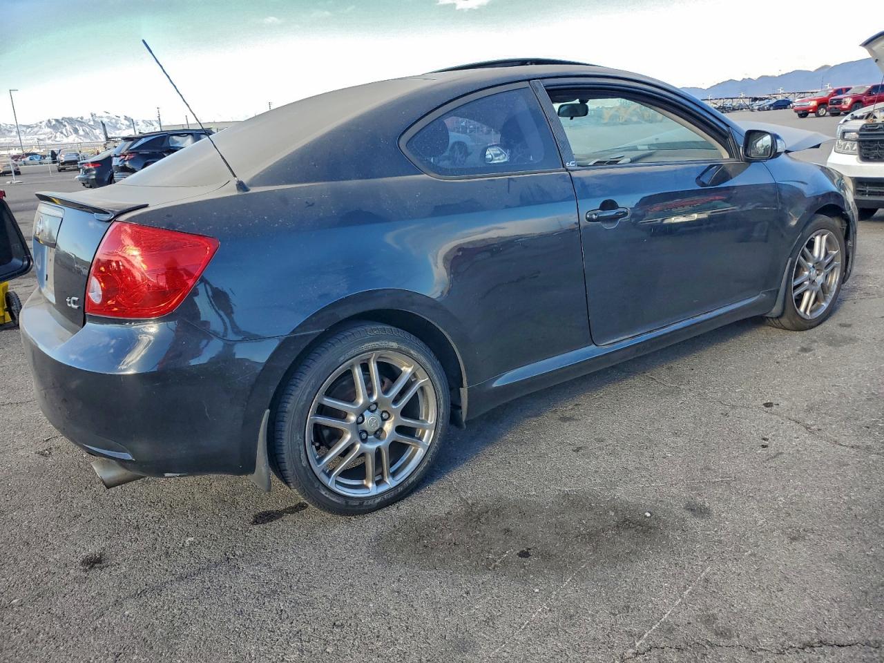 Toyota Scion Image 3