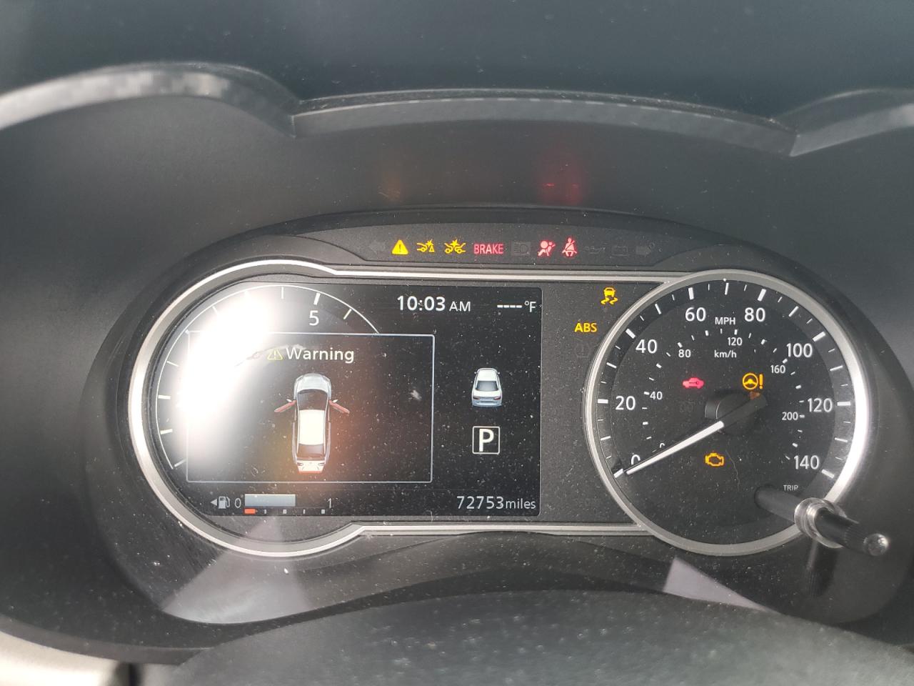 Nissan Versa Sv Image 10