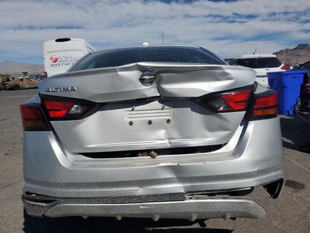 Nissan Altima S Image 7