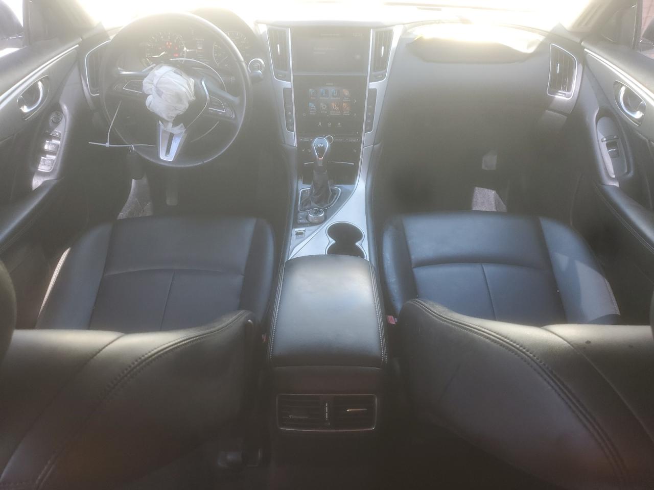 INFINITI Q50 Luxe Image 11