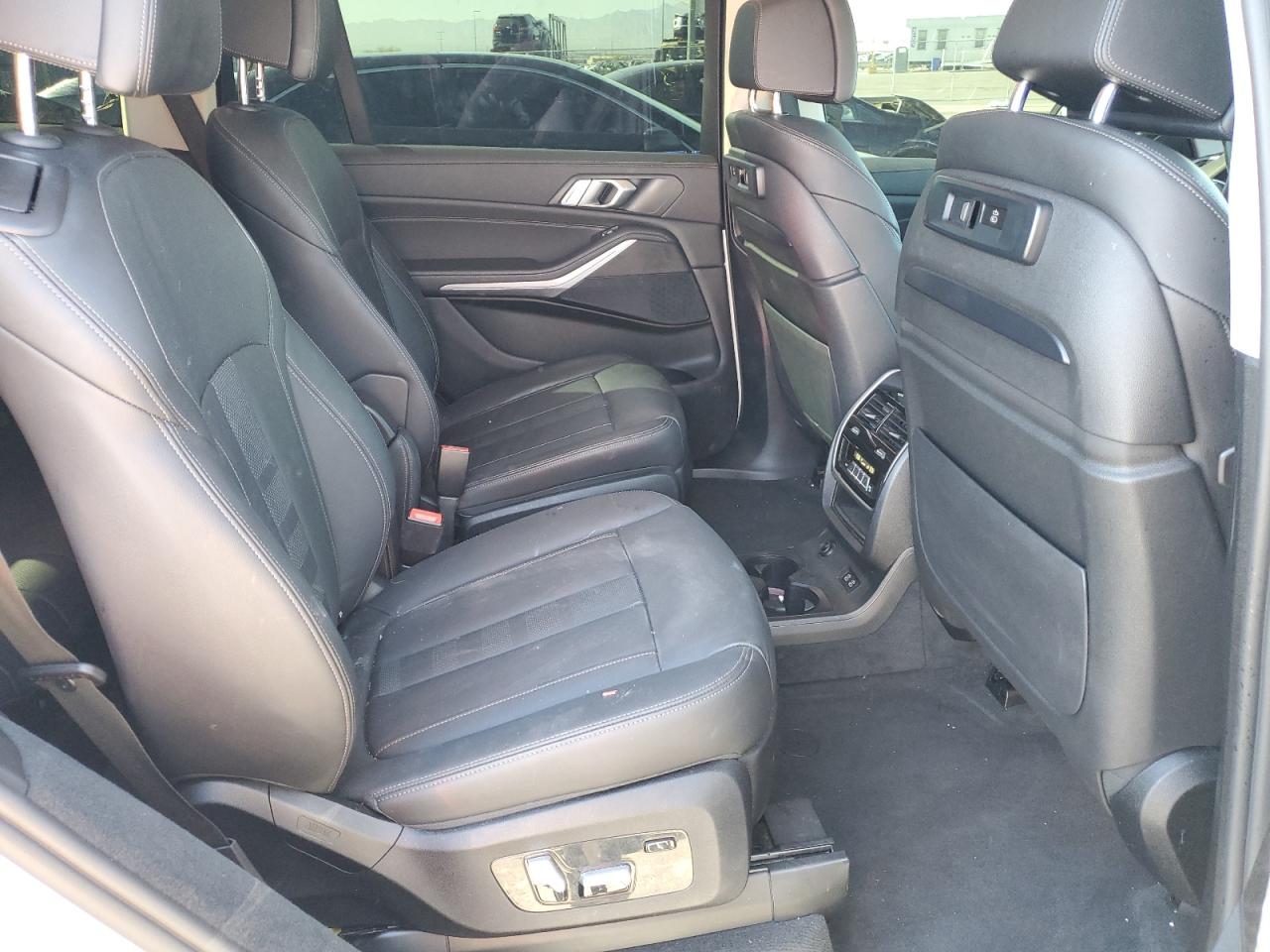 BMW X Series Xdrive40i Image 6