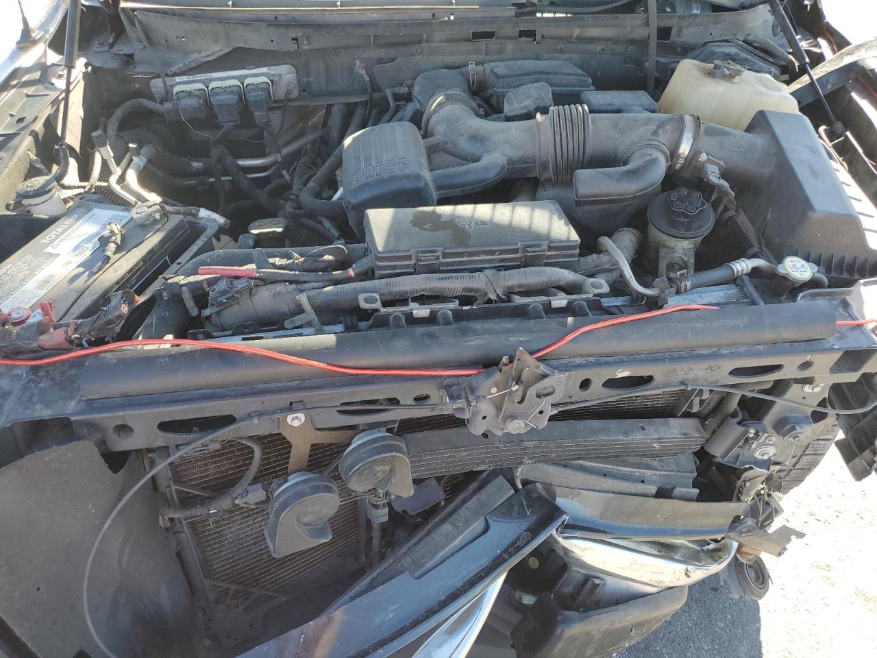 Ford F-150 Supercrew Image 8