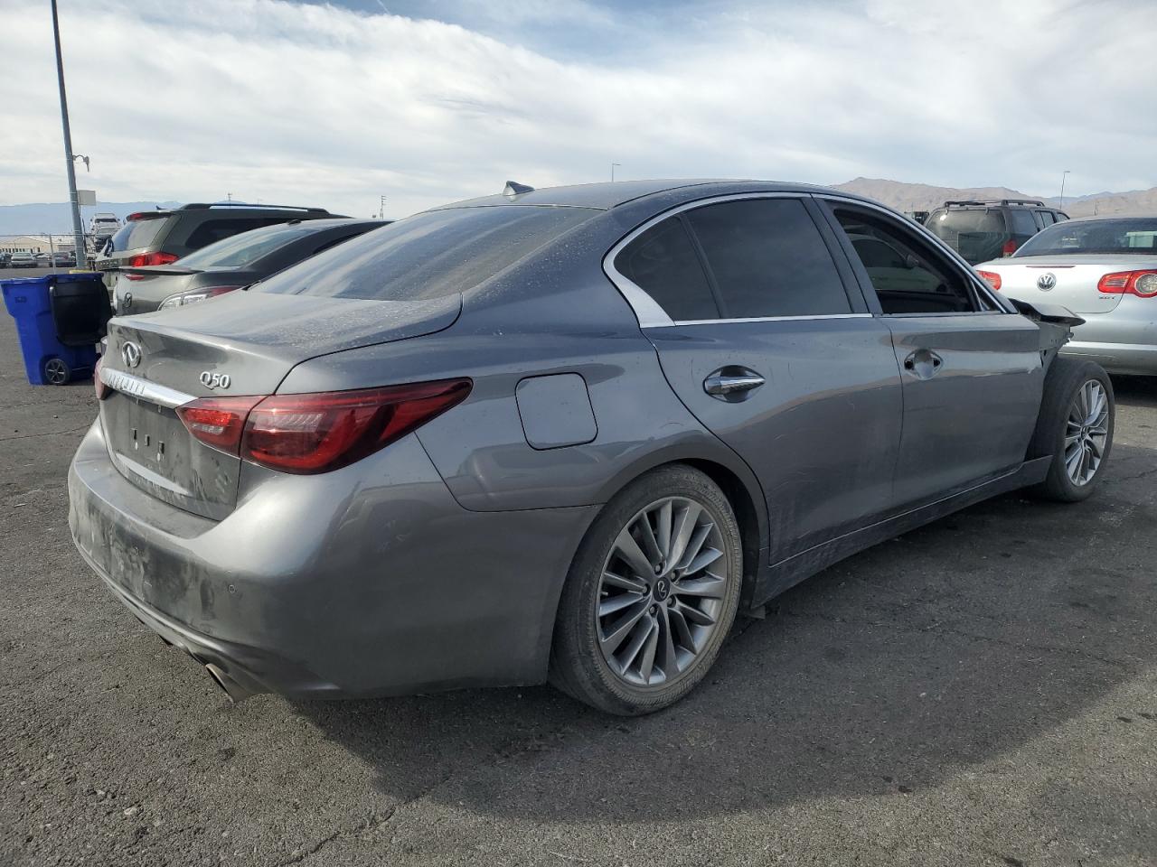 INFINITI Q50 Luxe Image 5