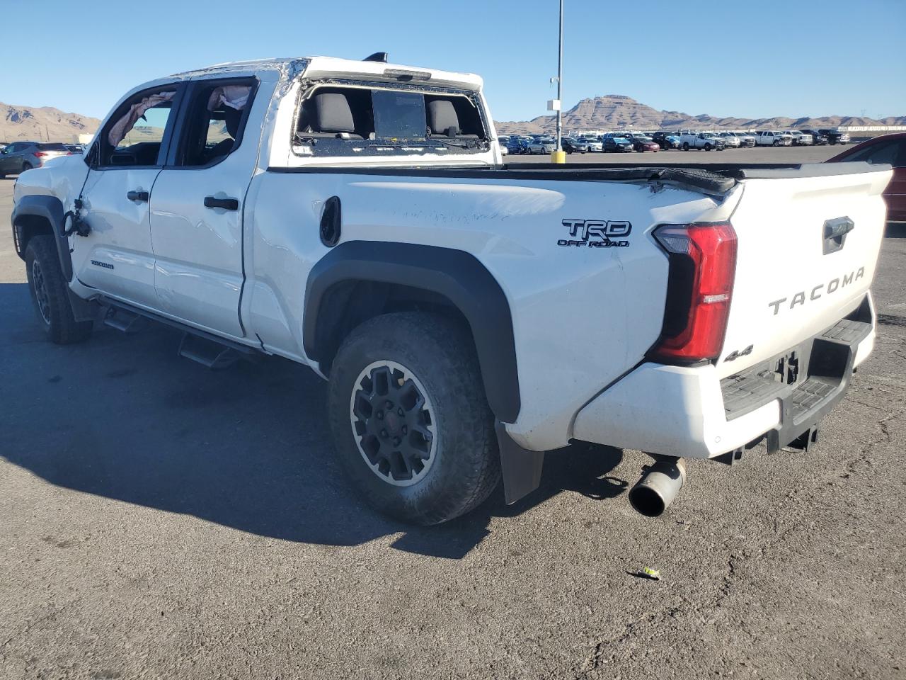 Toyota Tacoma Double Cab Image 11