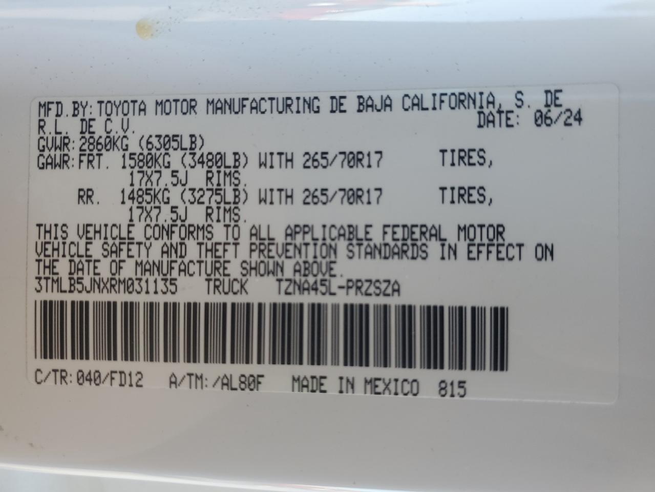 Toyota Tacoma Double Cab Image 12