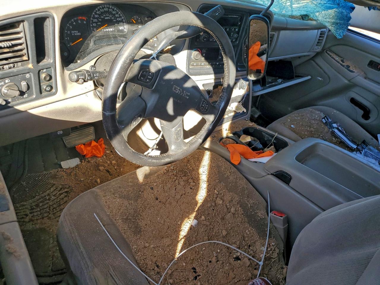 GMC Sierra C2500 Heavy Duty Image 4