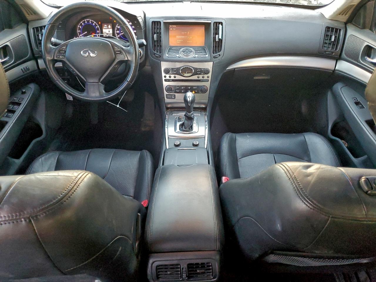 INFINITI G37 Base Image 10