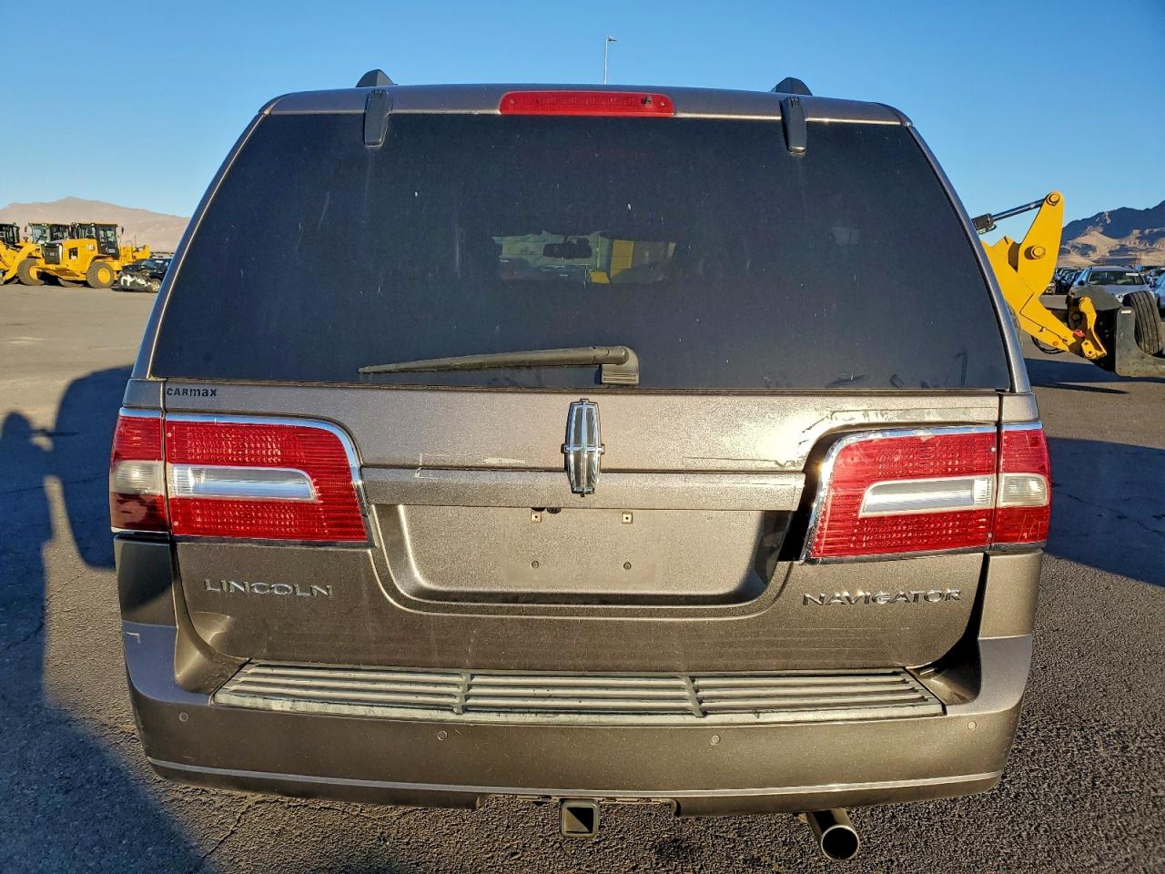 Lincoln Navigator Image 8