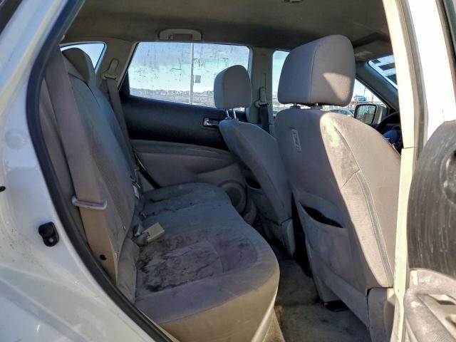 Nissan Rogue S Image 12