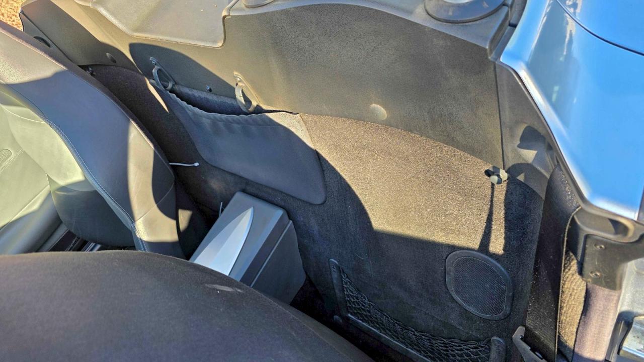 Chrysler Crossfire Limited Image 6