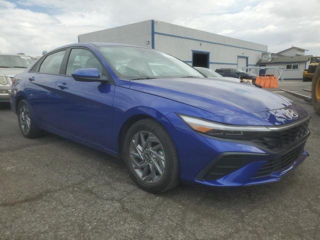 Hyundai ELANTRA Sel Image 4