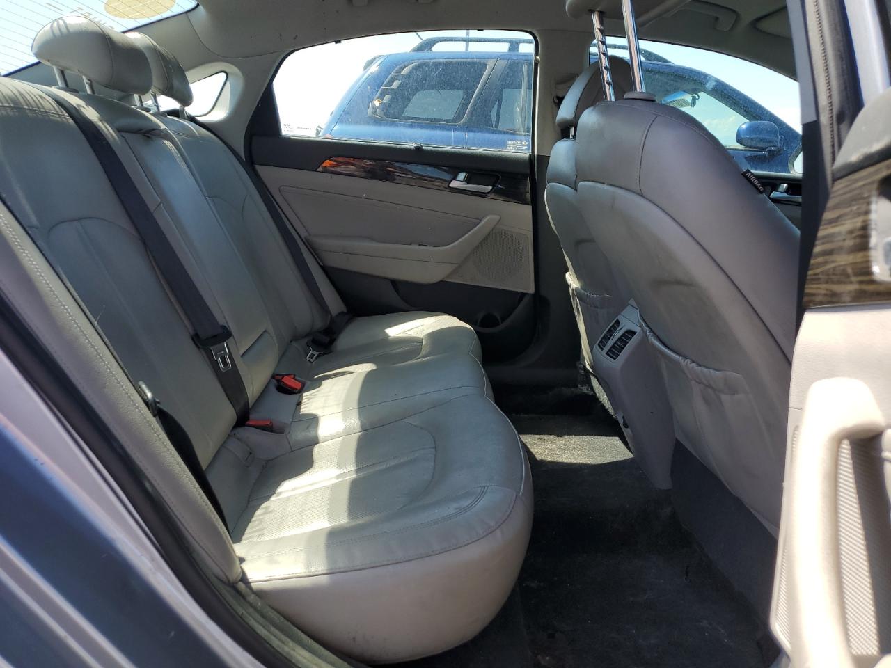 Hyundai SONATA Hybrid Image 8