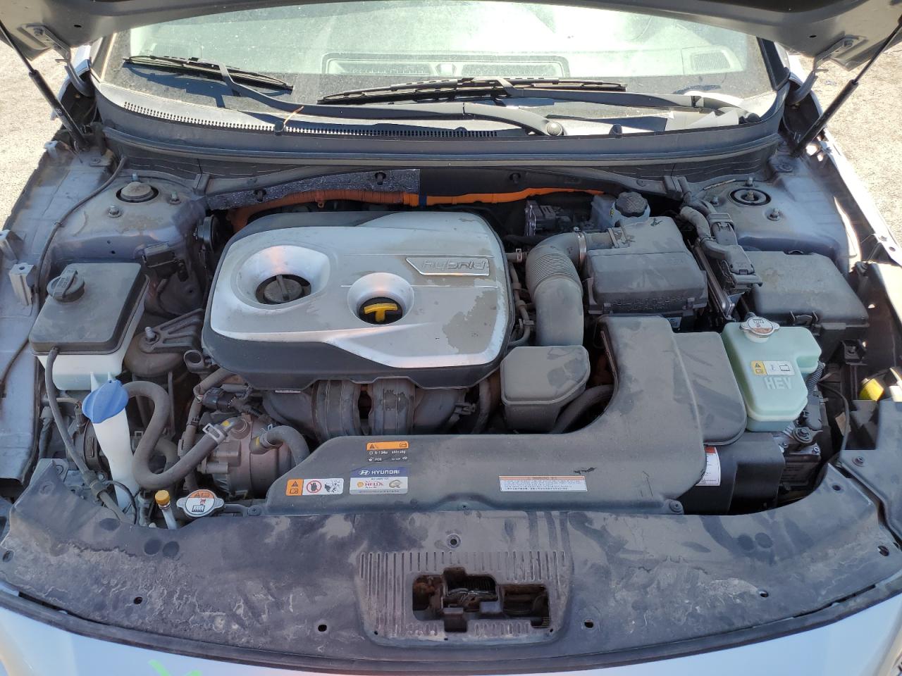 Hyundai SONATA Hybrid Image 9