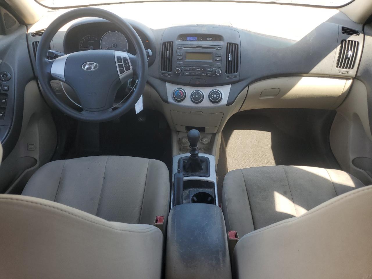 Hyundai ELANTRA Gls Image 5