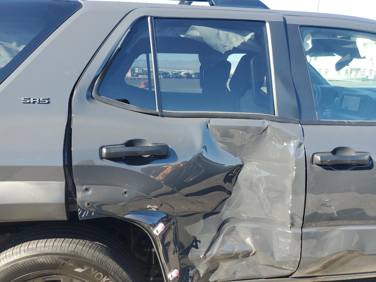 Toyota 4Runner Sr5 Image 5