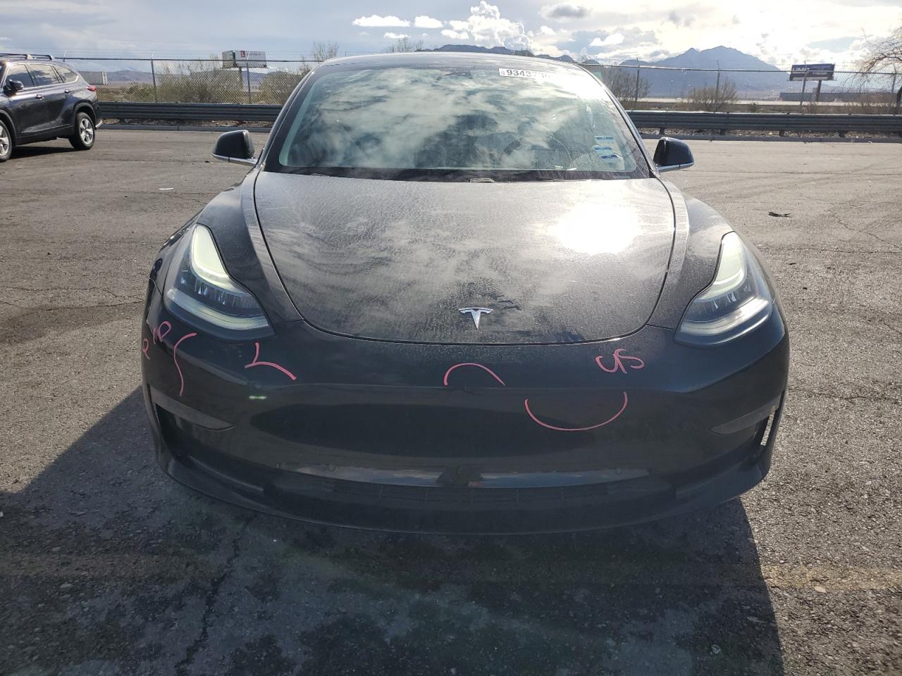Tesla Model 3 Image 8