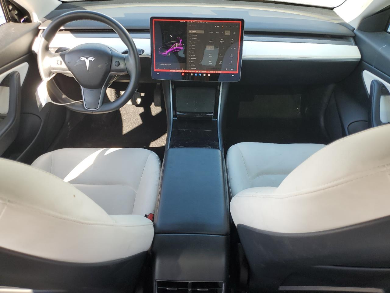 Tesla Model 3 Image 6
