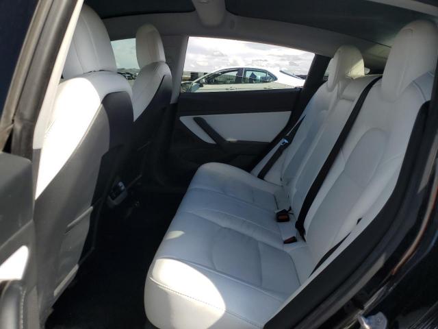 Tesla Model 3 Image 4