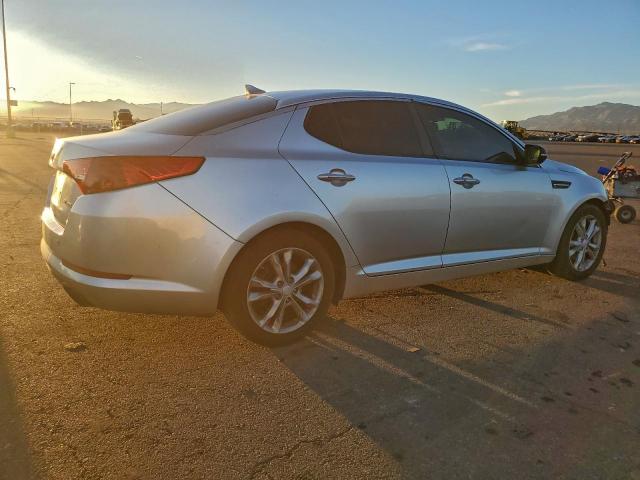 Kia Optima Ex Image 3