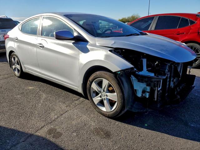 Hyundai ELANTRA Gls Image 4