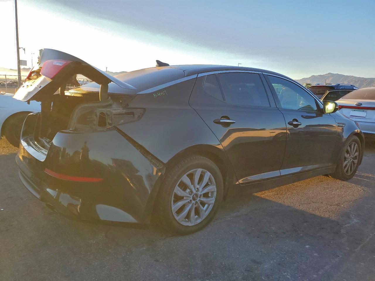 Kia Optima Lx Image 6