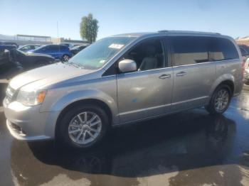  Salvage Dodge Caravan