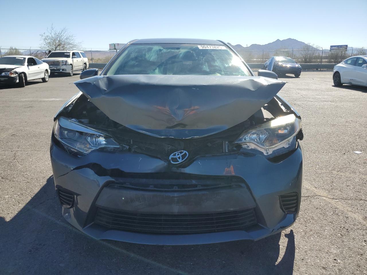 Toyota Corolla L Image 2