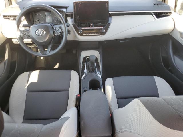 Toyota Corolla Le Image 4