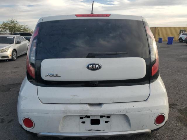 Kia Soul + Image 10