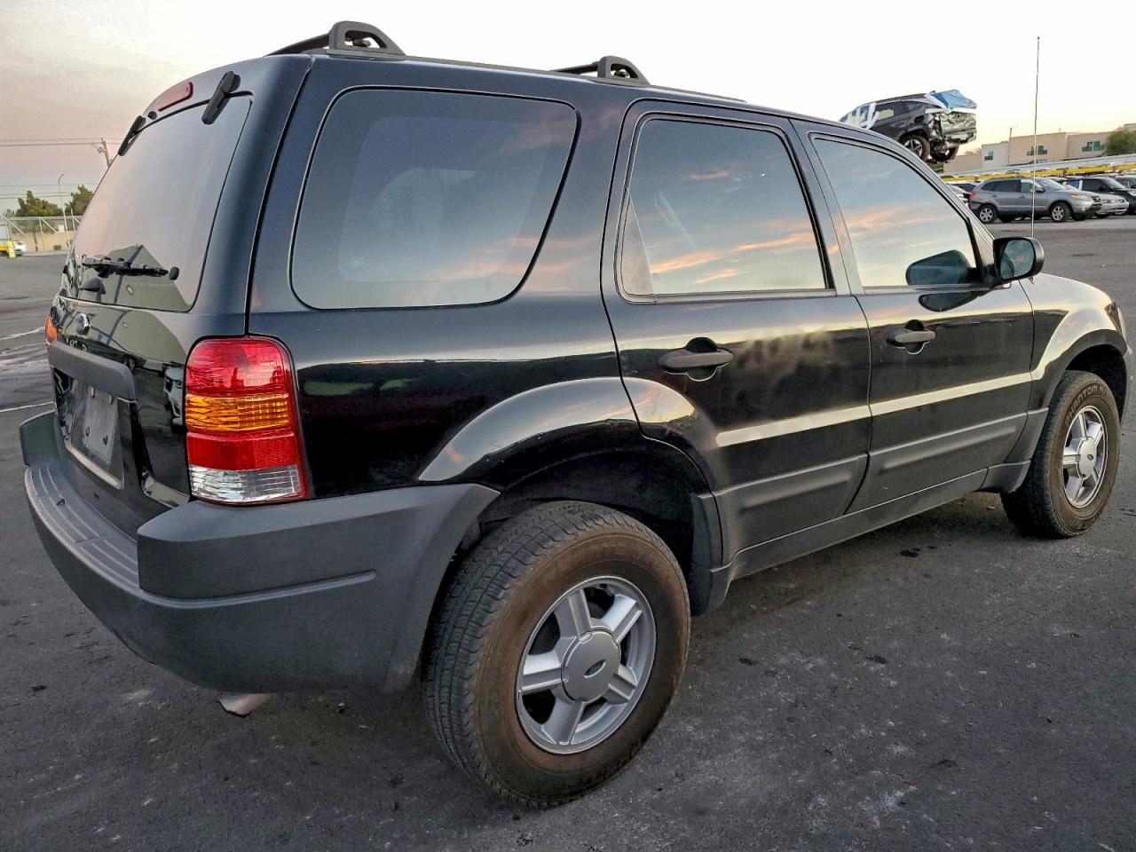 Ford Escape Xls Image 5