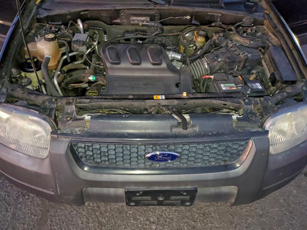 Ford Escape Xls Image 2