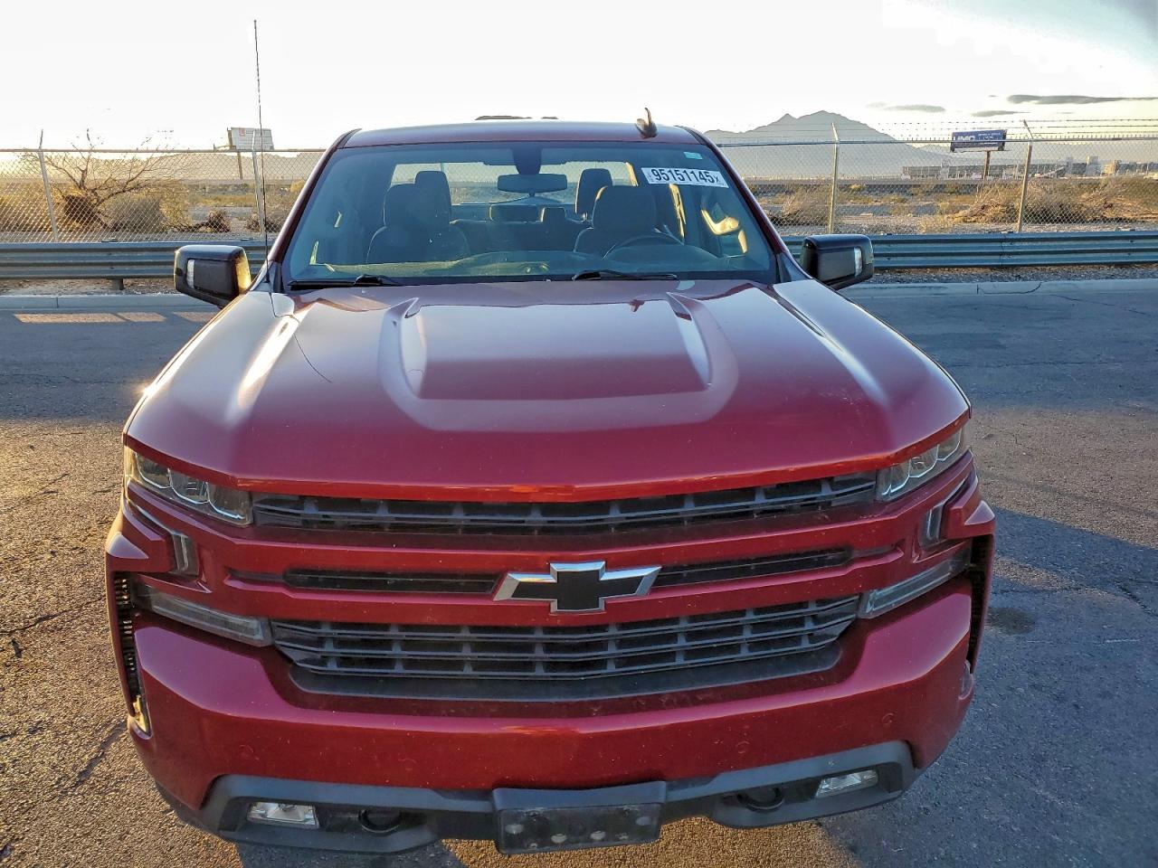 Chevrolet Silverado K1500 Rst Image 3