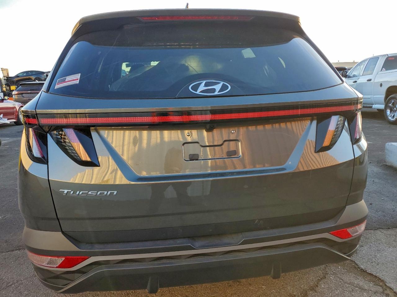 Hyundai TUCSON Sel Image 2