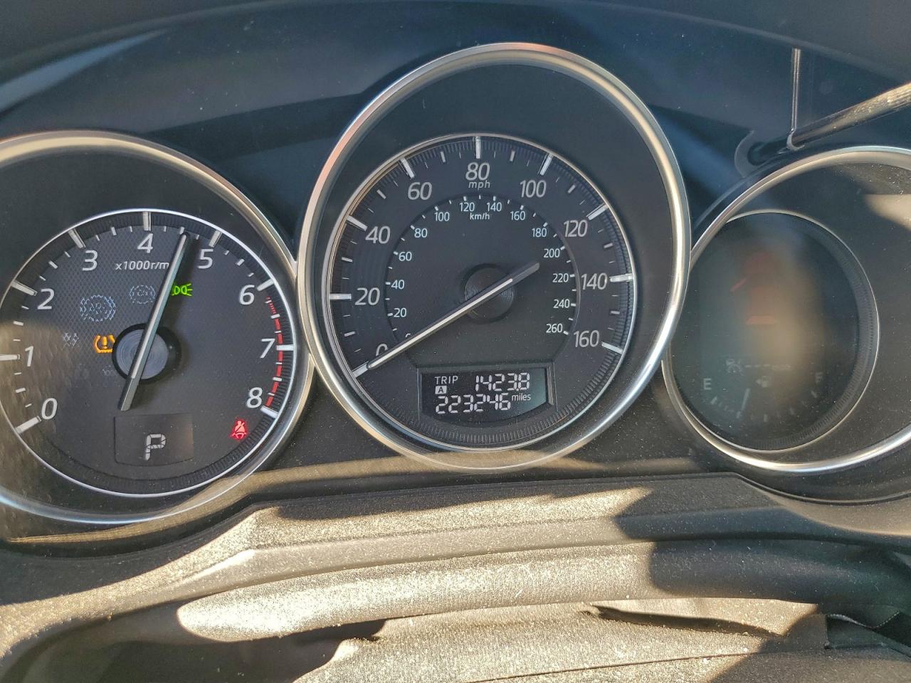 Mazda 6 Grand Touring Image 8