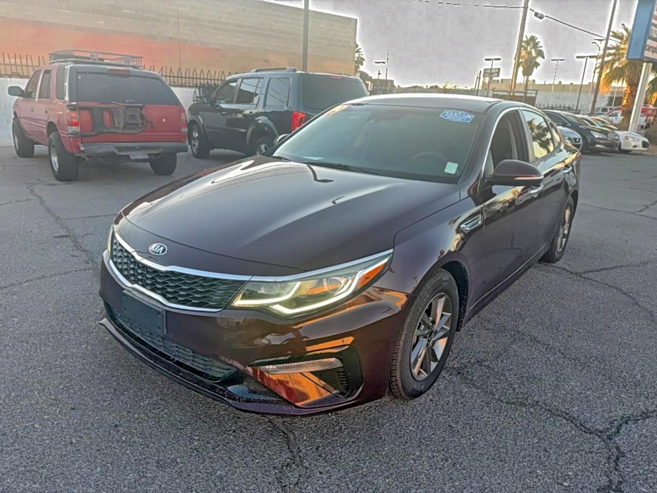 Kia Optima Lx Image 3