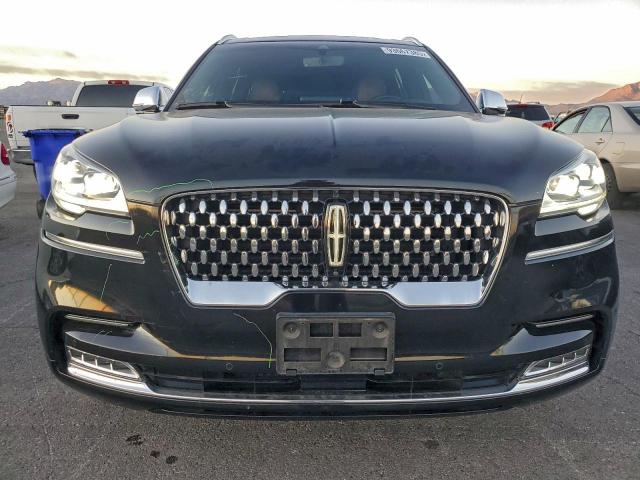 Lincoln Aviator Black Label Image 11