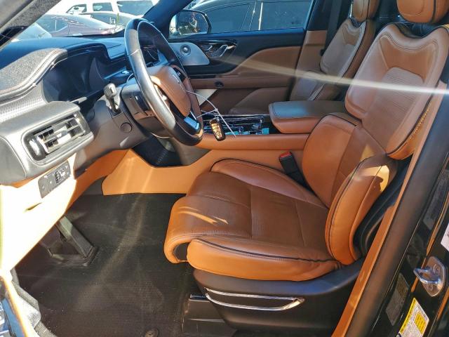 Lincoln Aviator Black Label Image 3