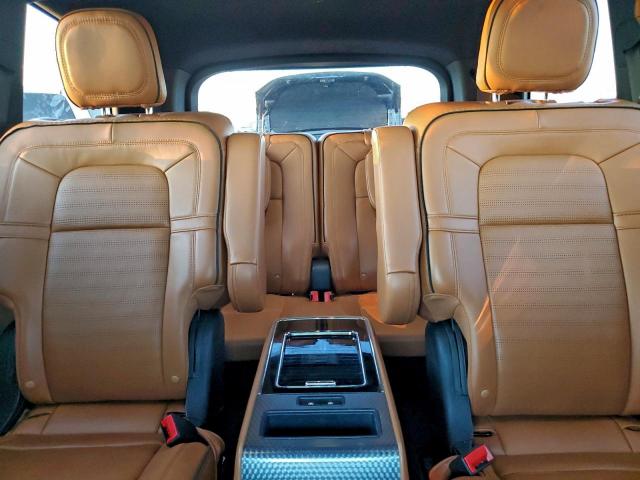 Lincoln Aviator Black Label Image 10