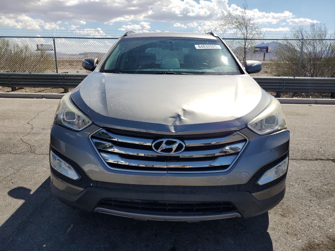 Hyundai SANTA FE Image 3