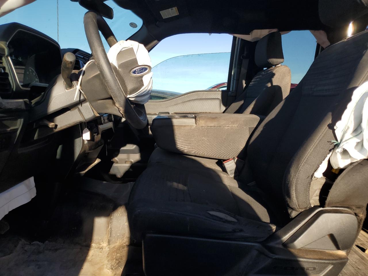 Ford F-150 Super Cab Image 11