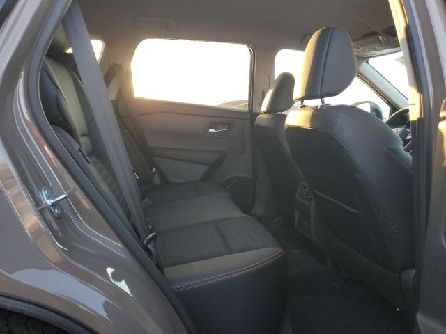 Nissan Rogue Sv Image 13