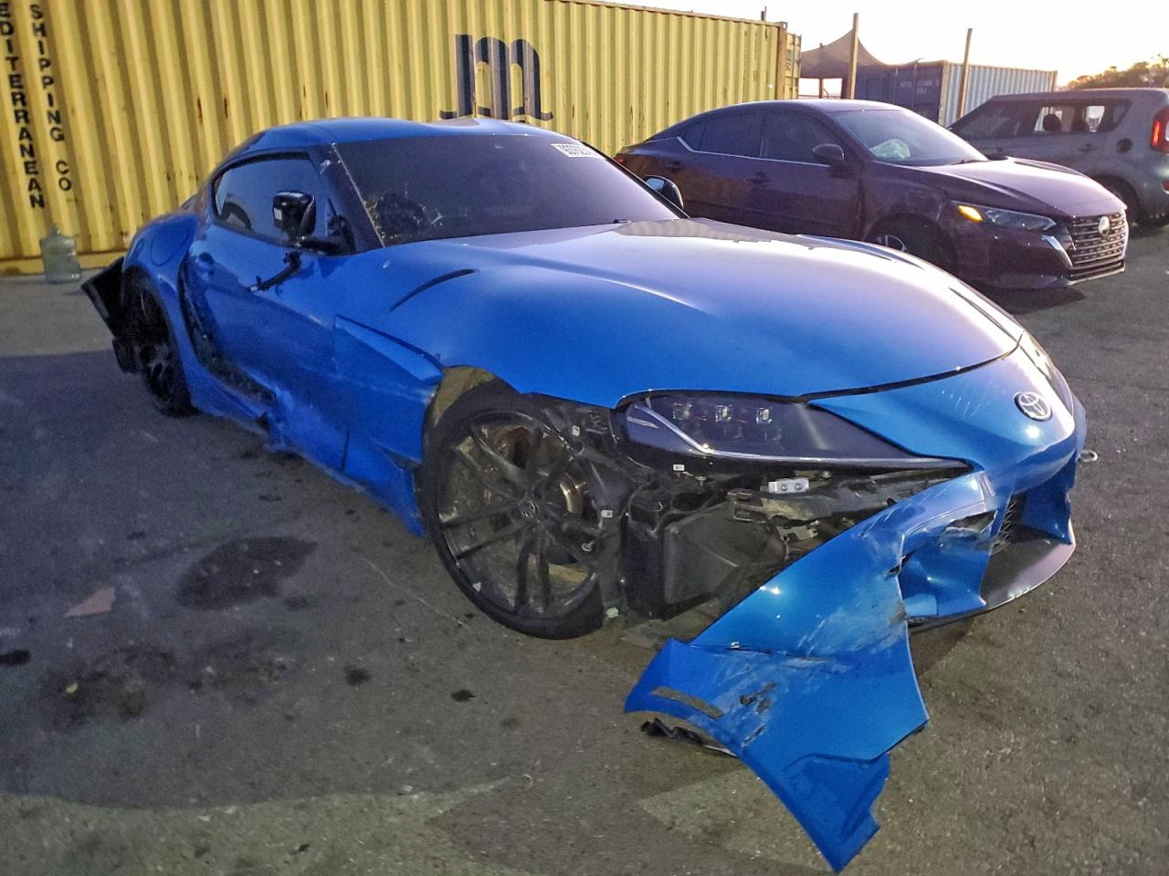 Toyota Supra Base Image 5