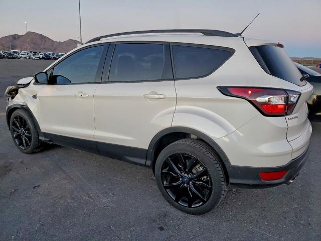 Ford Escape Titanium Image 6