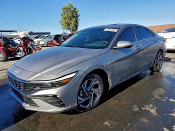  Salvage Hyundai ELANTRA